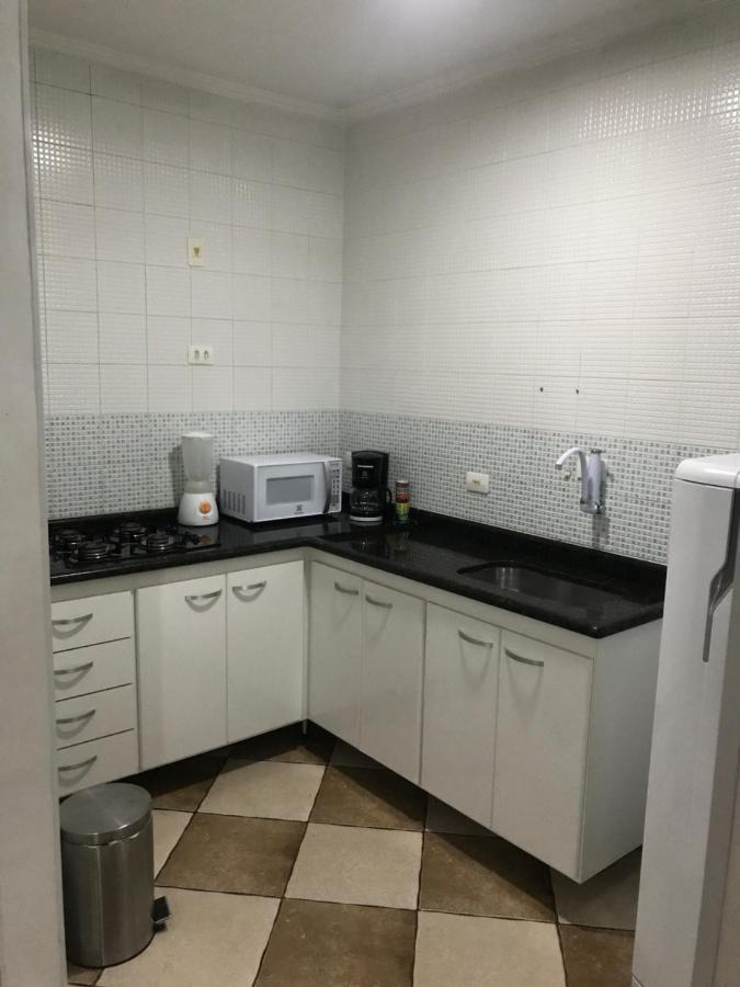 Nosso Ape Ed. Alexandra I Apartment
